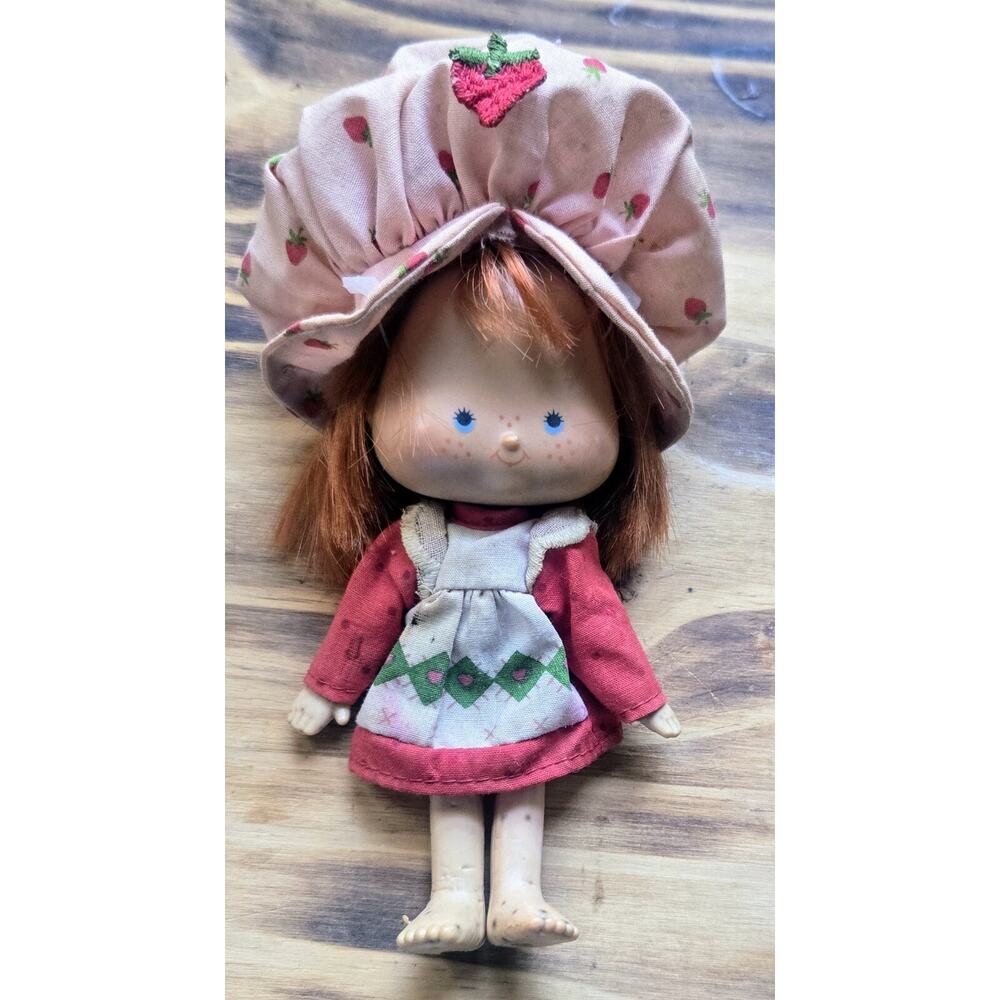 1979 American Greetings Strawberry Shortcake Doll Figure Toy Flat Hands READ